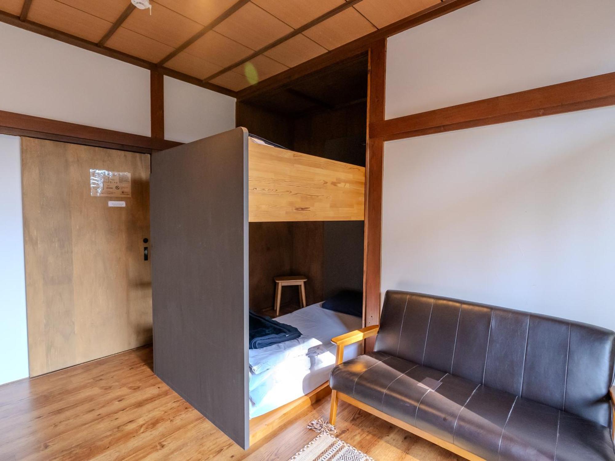 Guesthouse Nedoko Накацуґава Екстер'єр фото